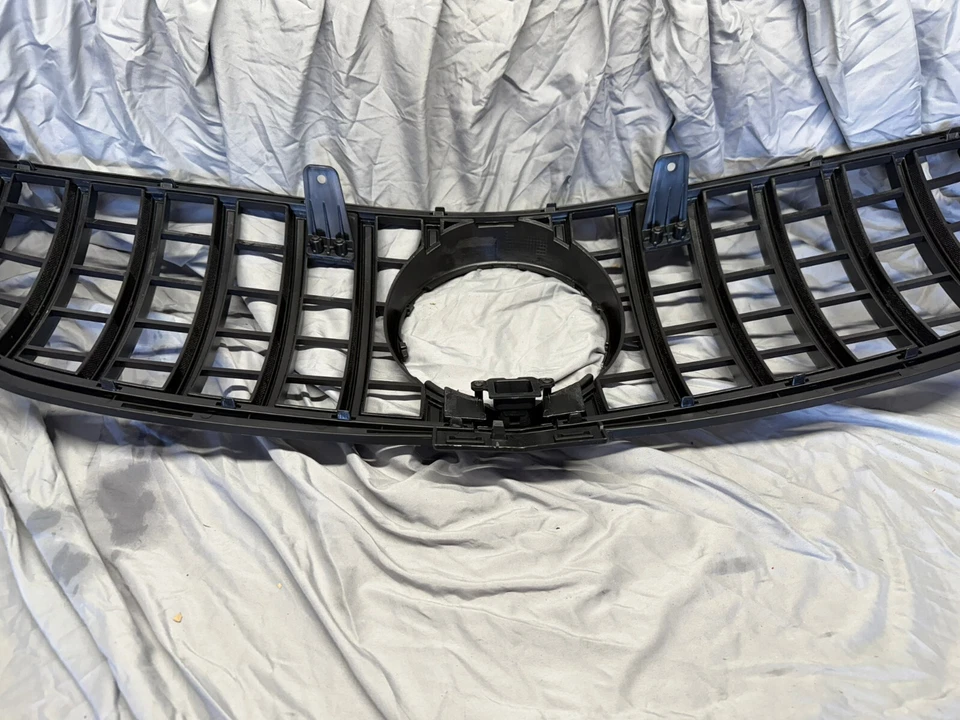 Mercedes-Benz GLE W292 cupé GLE350 GLE400 GLE500 2016-2019 (plateado) Foto 4 de 4