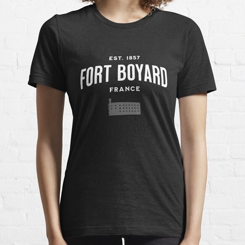 Fort Boyard France Essential T-Shirt
