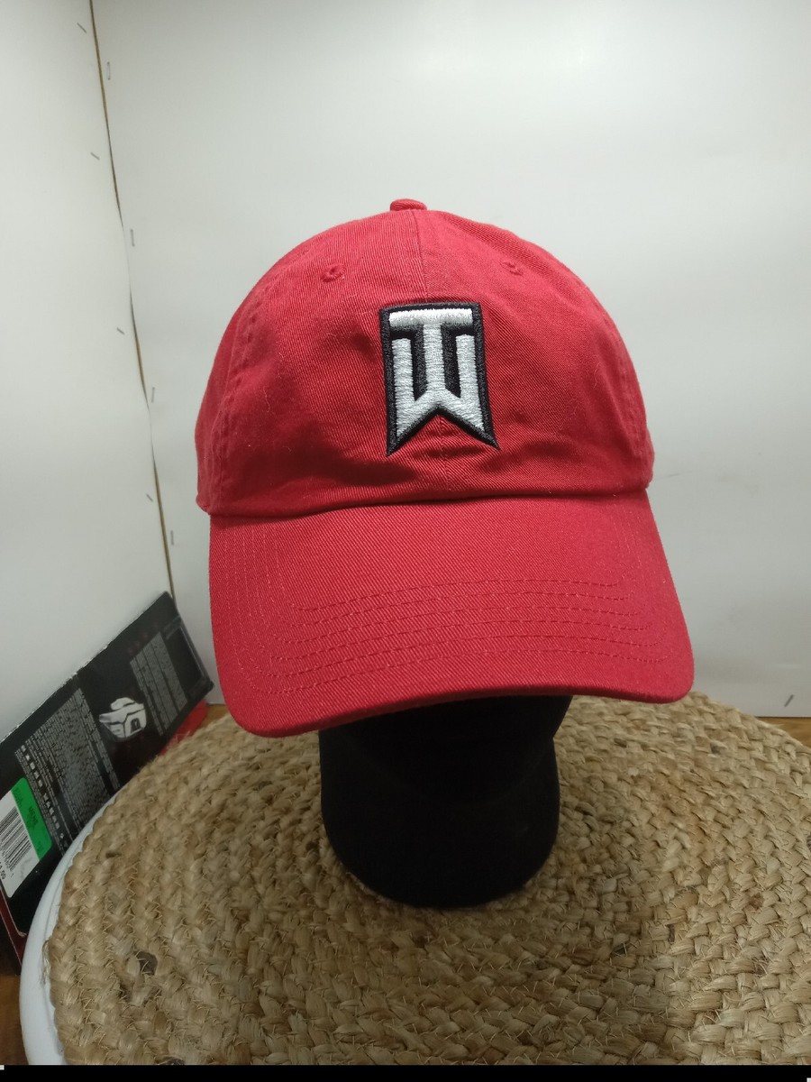 Nike Buick Tiger Woods Vintage New Old Stock Strapback Golf Hat