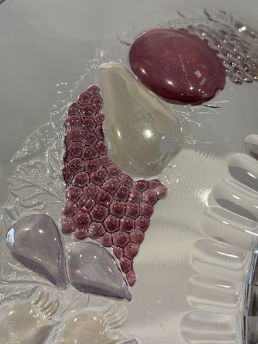 Vintage Westmoreland Glass Della Robbia Large 11.75” Diameter Fruit Serving Bowl - Picture 9 of 13