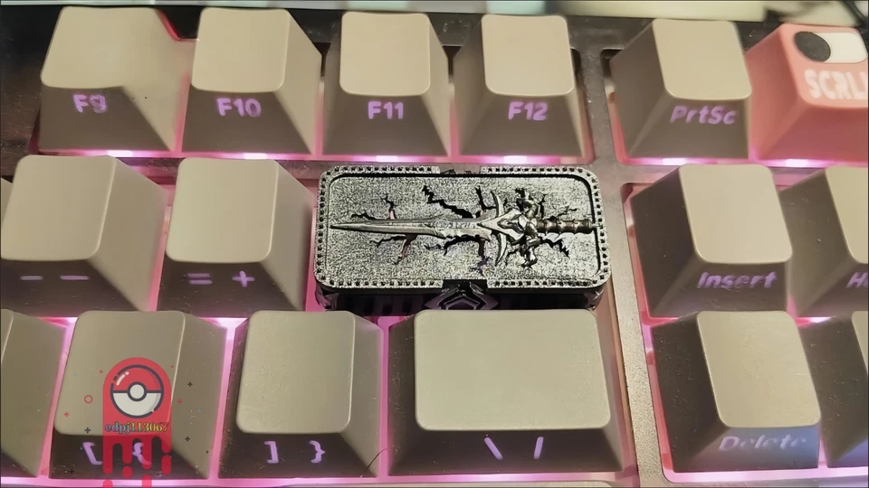 Game World of Warcraft Frostmourne Creative Translucent Mechanical Keyboard Cap - Image 4 of 4
