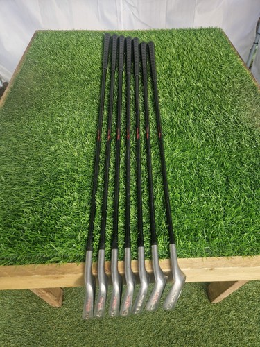 Wilson X-31 Mid Plus Irons 3,4,5,6,7,PW,SW - Regular Flex Graphite Shafts - RH - Picture 11 of 12