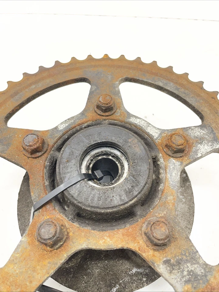 ♻️ Suzuki Gsf 600 Bandit 1995 - 2000 Rear Sprocket Hub Carrier ♻️ - Image 4 of 4