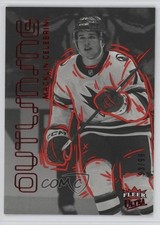 2025 Upper Deck Fleer Ultra Outlining Red 93/99 Macklin Celebrini #OL22of30 1t4x