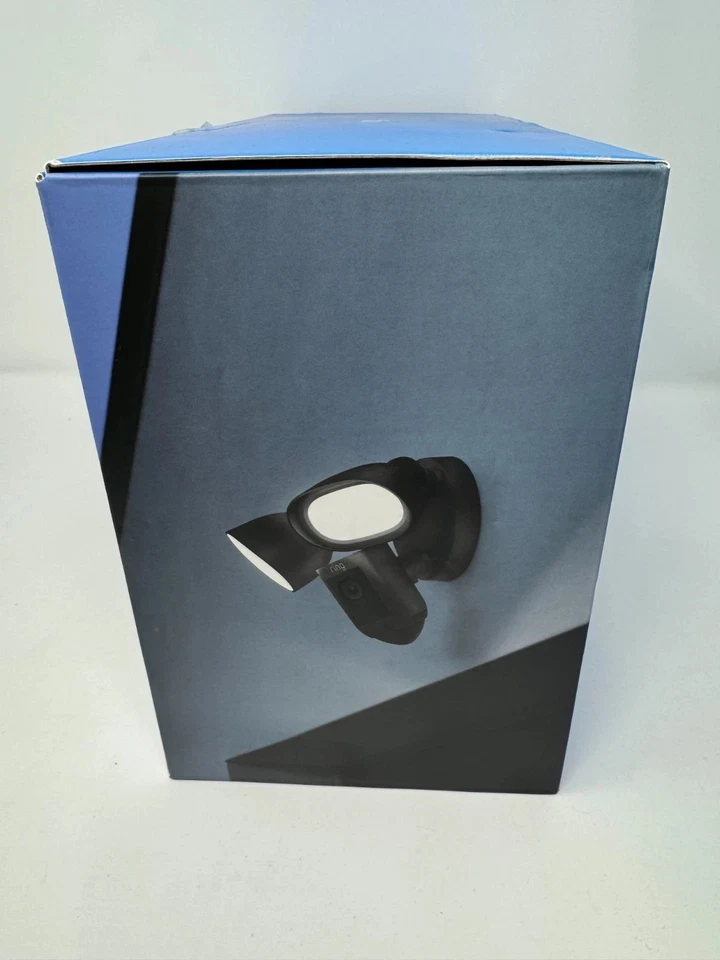 Nueva cámara de seguridad inteligente Pro 2K 3DMotion con cable con anillo sellado negra Foto 2 de 4