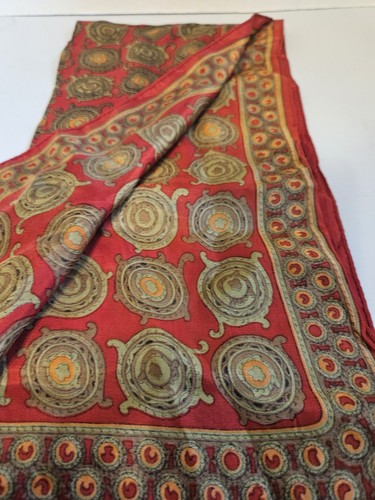 Vintage Square Scarf Polyester Blend Red, Green & Orange 26"×26" - Picture 3 of 4
