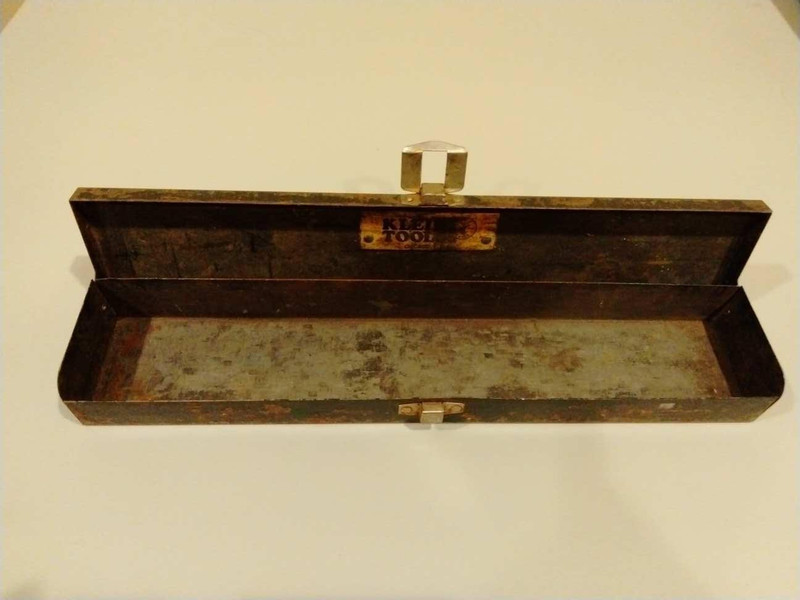 KLEIN METAL STORAGE BOX - VINTAGE - NICE - **** LQQK **** 