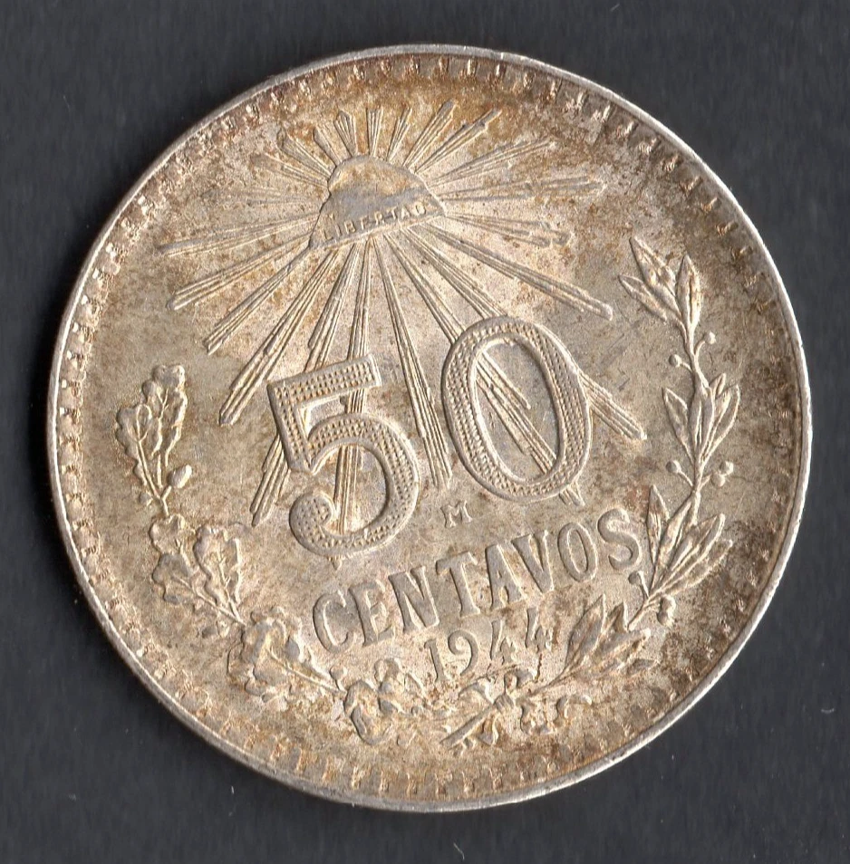 Bracelet en argent avec pièce de 20 centavos, Mexique des années 1920