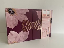 Ted Baker London Stately Collection 12 Stück Make Up Box Lippen bis Spitzen Neu in OVP Geschenk