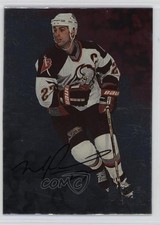 1998-99 ITG Be A Player Silver Auto Michael Peca #12 Auto qh5