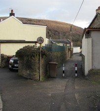 Photo 6x4 Route for walkers only, Yew Tree Road, Newbridge Newbridge/Tre c2017