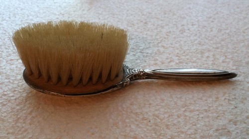 Cepillo de pelo y taza para niños de plata esterlina Webster Company Reed & Barton - Imagen 9 de 10