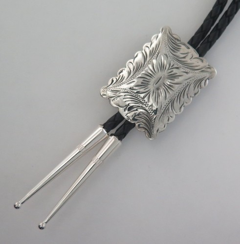 Stunning Etched Sterling Silver Rectangular Southwestern Bolo Tie - Picture 3 of 5