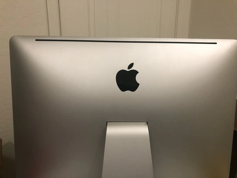 Working Desktop Apple iMac 21.5" A1311 Core 2 Duo 3.06GHz 1TB HDD Late 2009 - Image 3 of 4