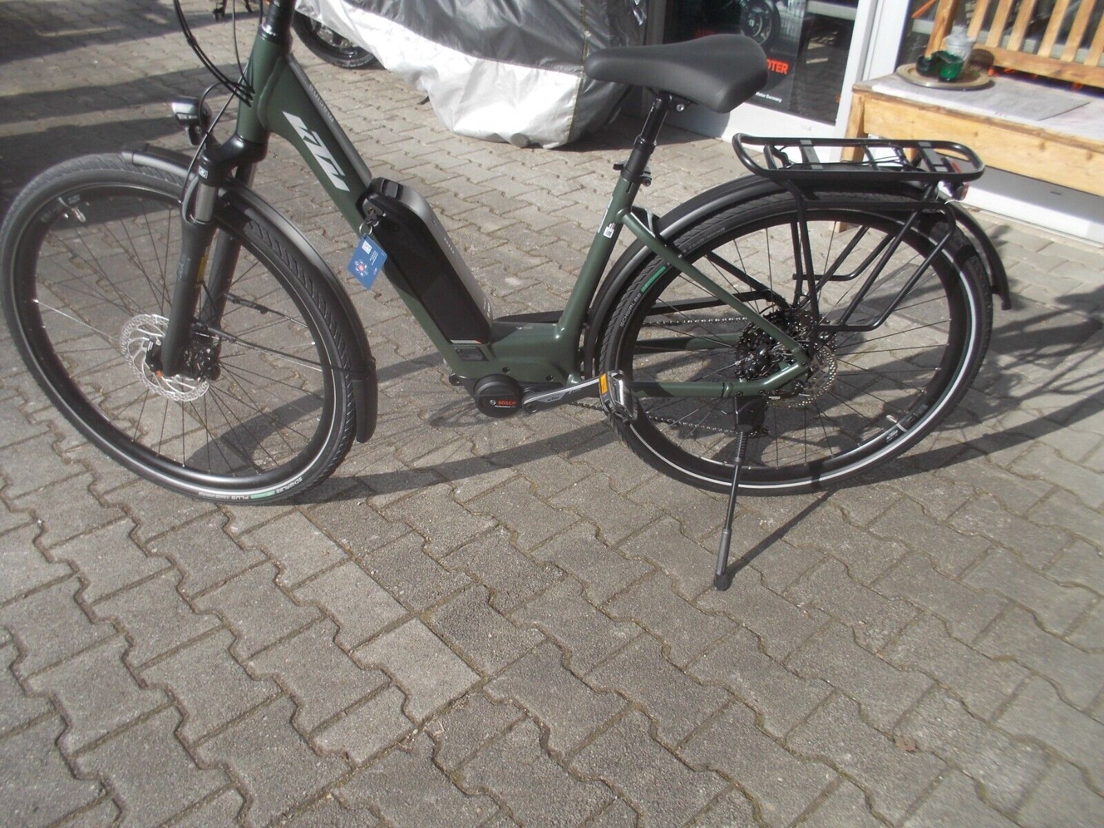 Bild 2 von 15