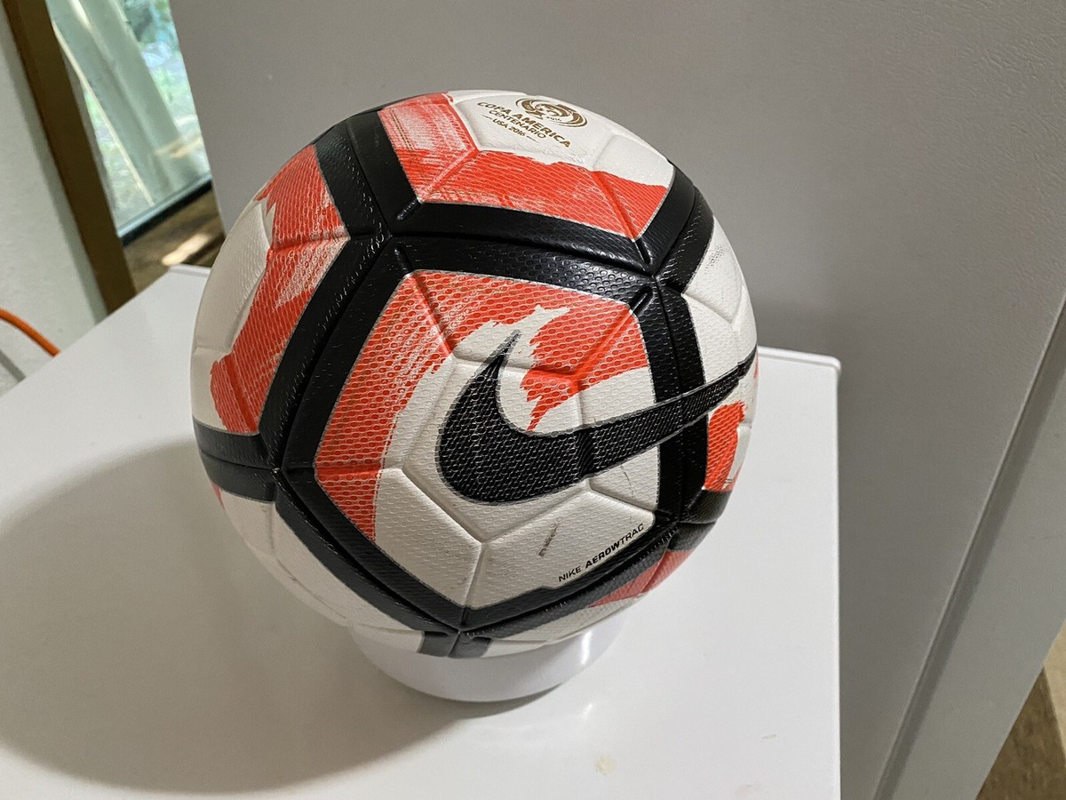 NIKE ORDEM 4 .COPA AMERICA CENTENARIO 2016 OFFICIAL MATCH BALL