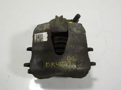 2Q0615123A BREMSZANGE VORN LINKS / 8Q0615105Q / 17245637 FÜR SEAT ARONA 1.6 TDI - Bild 1 von 4