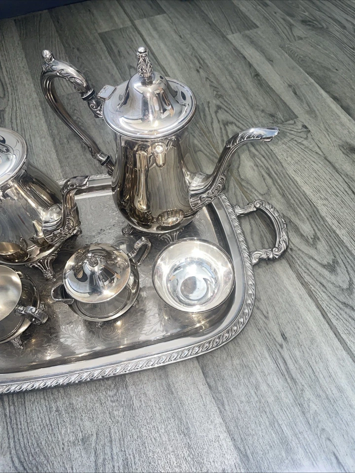 Hermoso juego y bandeja de servicio de café/té vintage Oneida LTD 6 piezas Foto 4 de 4