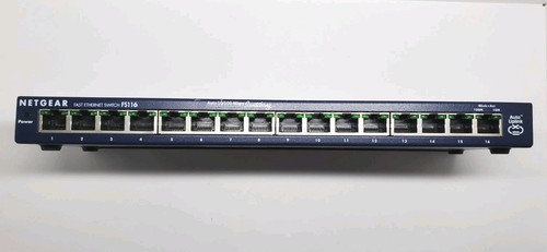 Netgear FS116 16 Port 10/100 PoE FAST ETHERNET Switch No Power Adapter - Picture 2 of 6