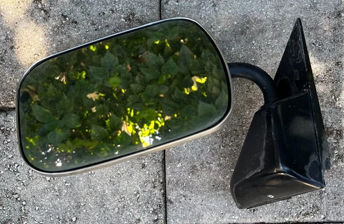 Side Mirror For 1988-1998 Chevrolet C1500 Driver Side Below Eyeline Type Used