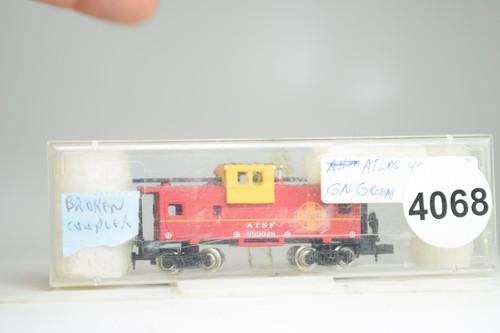N Scale CABOOSE STOCK CAR CR ATSF SF UP SP NH CR C&O CP PRR NP sold individuall - Picture 104 of 289