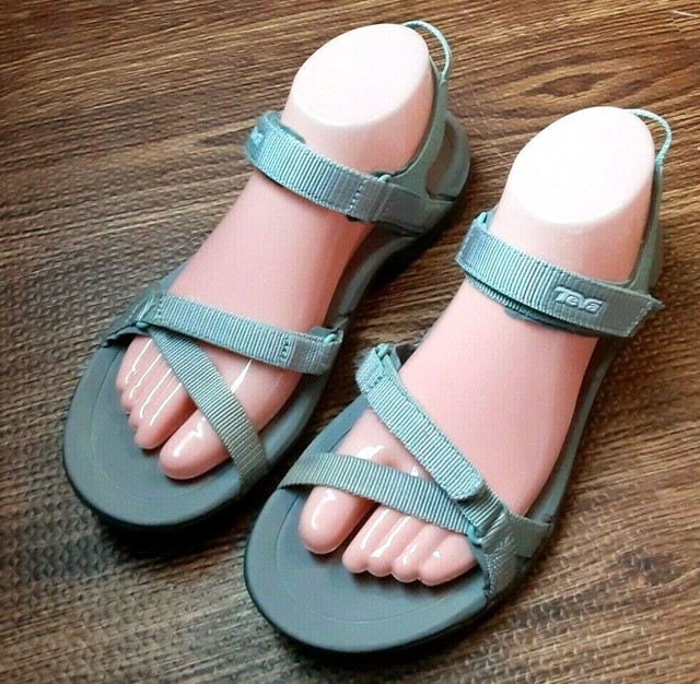 womens teva sandals size 5
