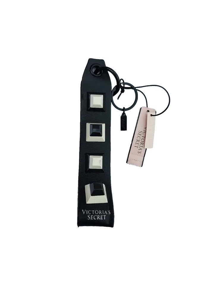 Chaveiro de pulso Victoria's Secret geométrico cravejado pulseira preta e branca novo com etiquetas - Imagem 3 de 4