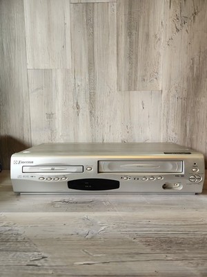 Emerson EWD2203 VCR DVD Combo Player For DVD Only or For Parts or Repair Tested