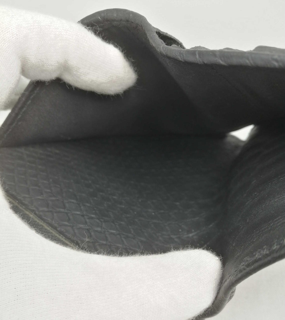 Python embossed bifold wallet Model 54222311041 I… - image 11