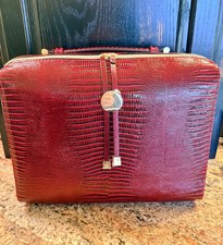 NEW Estee Lauder Red Faux Croc Embossed Train Case Make Up Travel Bag  Samples