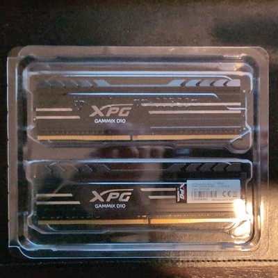 XPG GAMMIX D20 16GB DDR4 Desktop Memory - Black (AX4U320038G16-DB10)