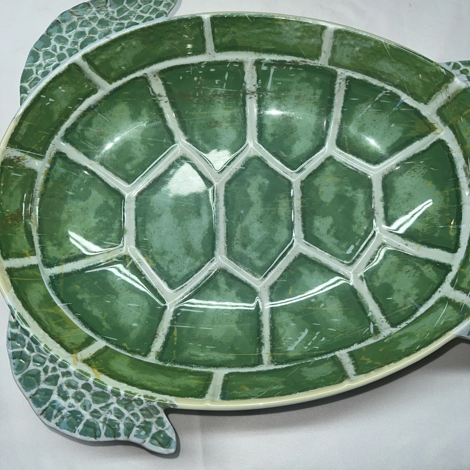 Plato grande de melamina Pier 1 One Speedy the Sea Turtle 22" Foto 3 de 4