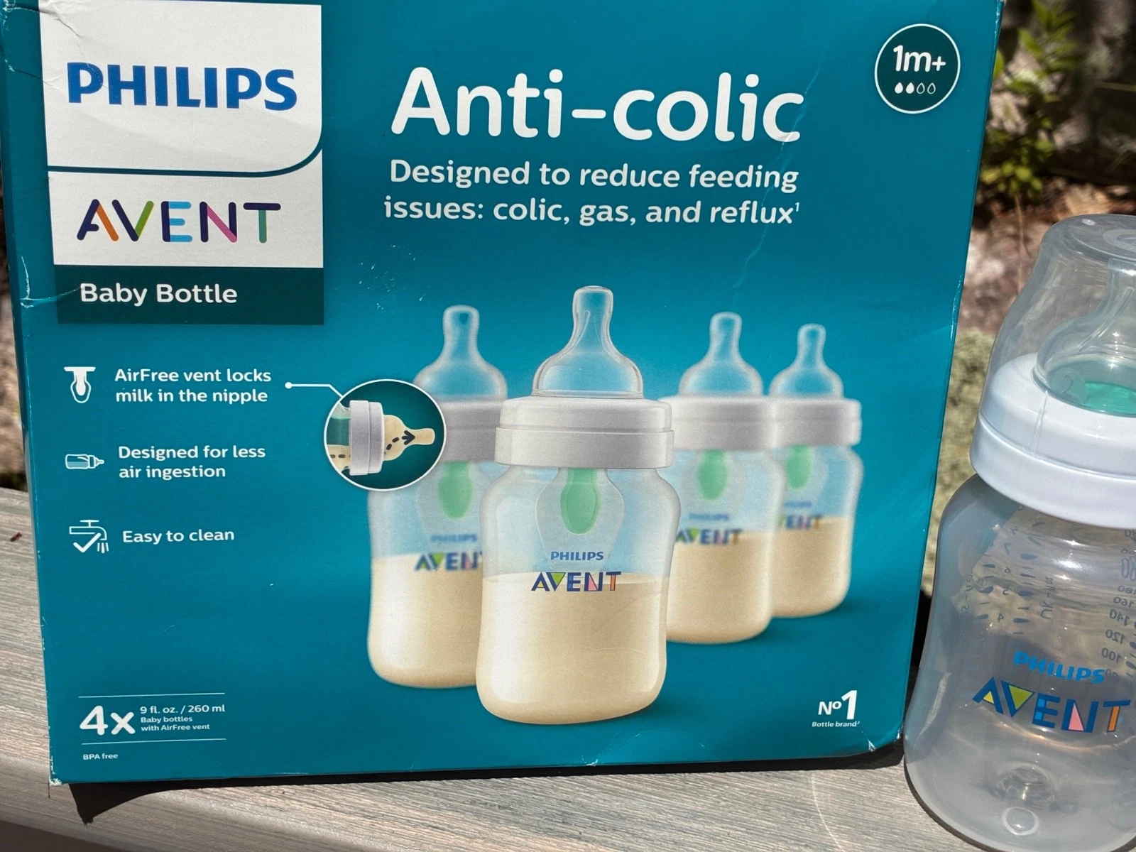 Philips Avent Anti-Colic Baby Bottle with AirFree Vent, 9oz, with Flow 2 Nipp...