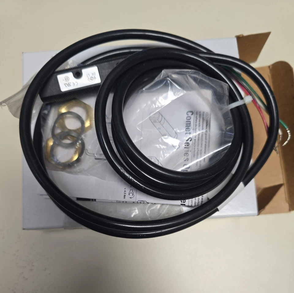 Eaton 13104A6517 Photoelectric Sensor, Cylindrical, Diffuse Brand new - Image 2 of 2