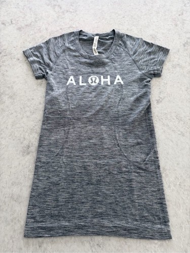 Lululemon Hawaii Aloha Gray Swiftly Tech Tee - Size 6