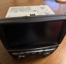 11-16 Cayenne Radio Audio Stereo Receiver Display Navigation (Read description)