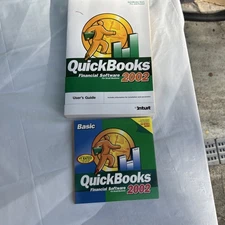 QuickBooks Basic 2002 Version, Book CD and Key Code