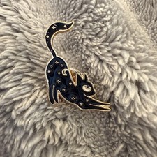 Black Cat Enamel Pin Yoga Kitty Stretch Kitten Brooch Cat Lady Gift Gothic New