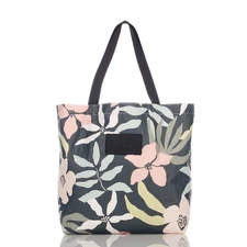 NWT Aloha Collection Flora Reversible Tote Bag In Eve Print MSRP $50.00