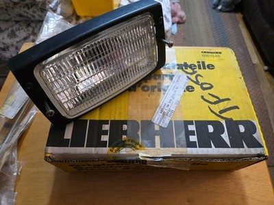 New Old Stock Liebherr Headlight Assembly 6001546 Hella 1GB 006 213-10