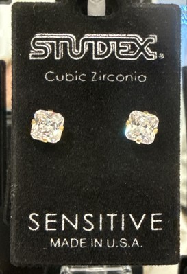 STUDEX Sensitive Gold Plated 5X5MM Cubic Zirconia Princess Cut