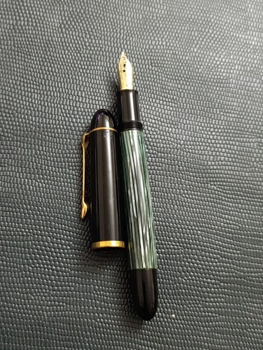 Vtg Pelikan 140 14 CT Gold Flex M Nib Fountain Pen - Picture 9 of 10