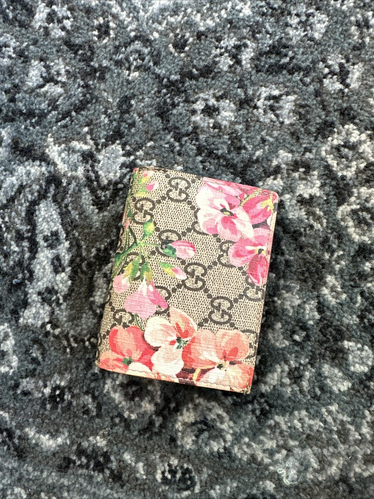 Portefeuille en toile antique Gucci rose GG Supreme Blooms enduit rose