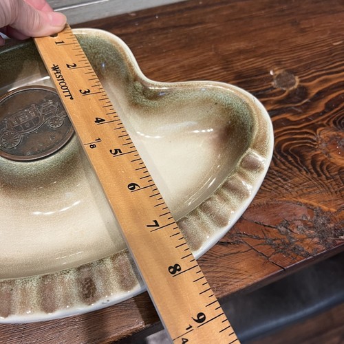 Roseville Pottery The Hyde Park MCM Boomerang Ashtray Horse Drawn Carriage 1950 - Picture 7 of 14