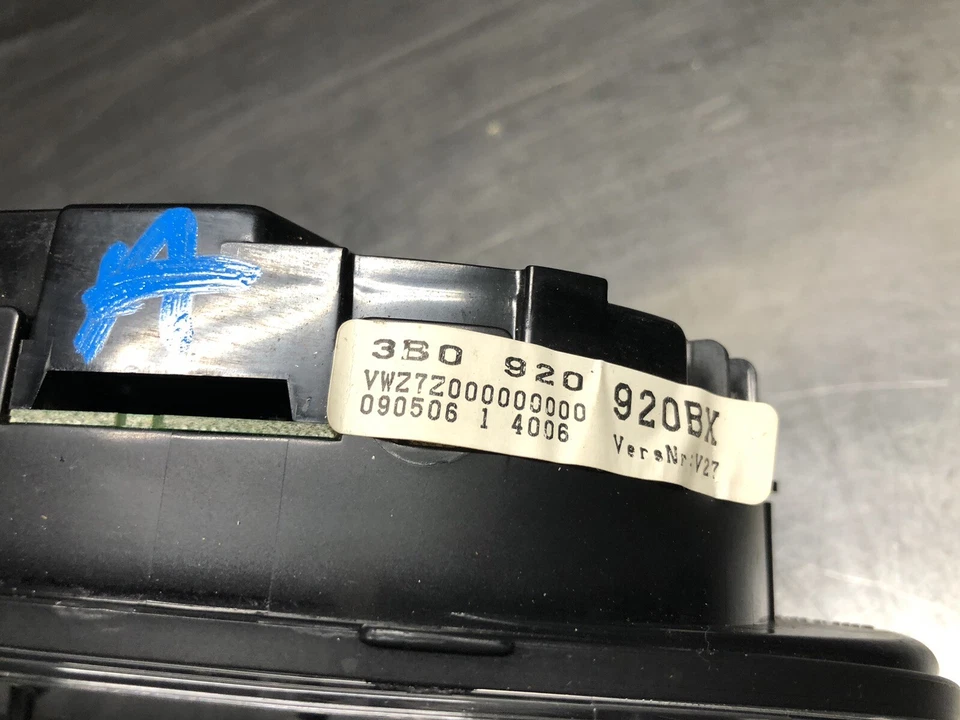 1999-2001 Volkswagen Passat 2.8 A/T Instrument Speedometer Gauge Cluster - Изображение 2 из 4