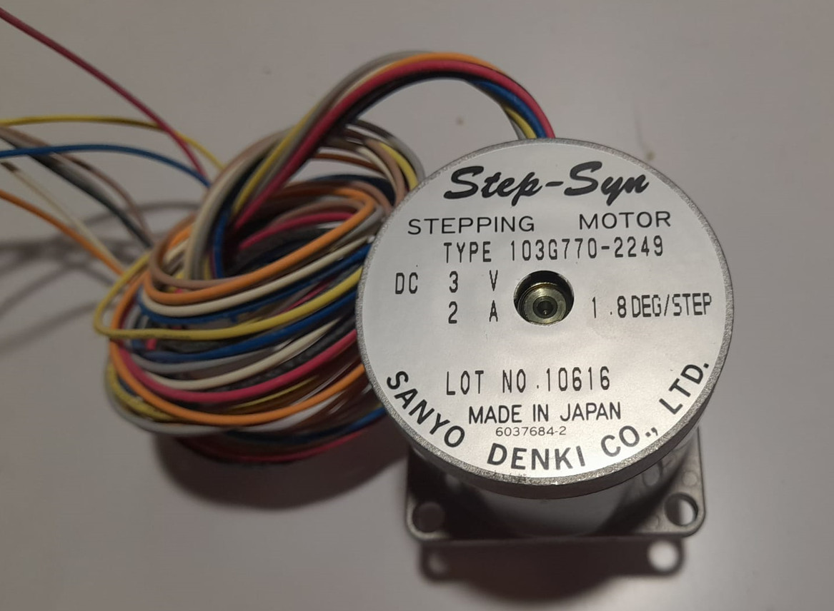 Moteur pas à pas Sanyo-Denki 103G770-2249 Step-Syn CNC 1.8 DEG/S