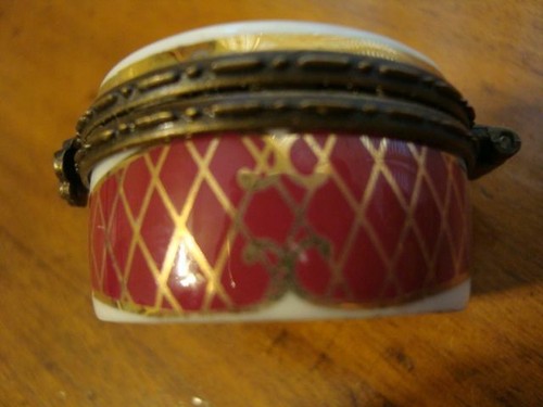 Authentische französische handbemalte Porzellan Limoges Schatulle Schmuckstück signiert  - Bild 4 von 5
