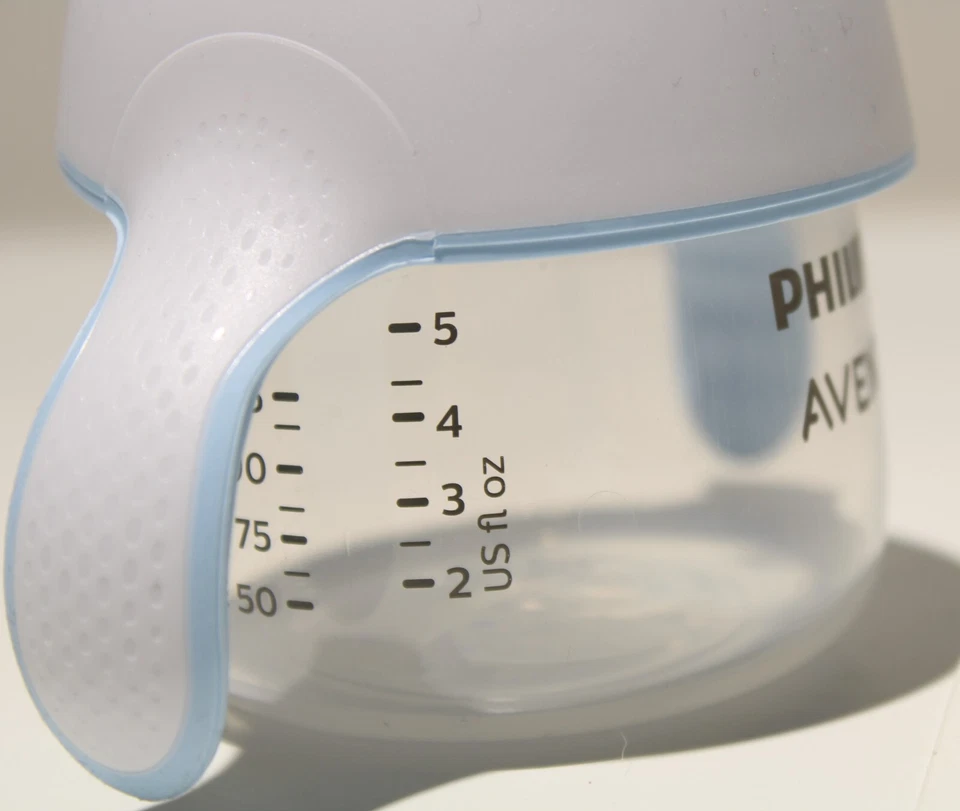 Philips Avent My Natural Trainer taza para sorber con mango bebé niño pequeño 5 oz Foto 3 de 3