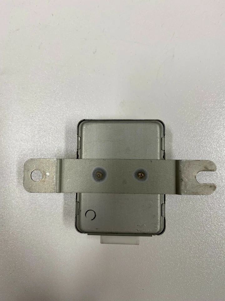 Компьютер круиз-контроля 2000-2004 Mitsubishi Diamante MR490824 #A90 - Изображение 4 из 4