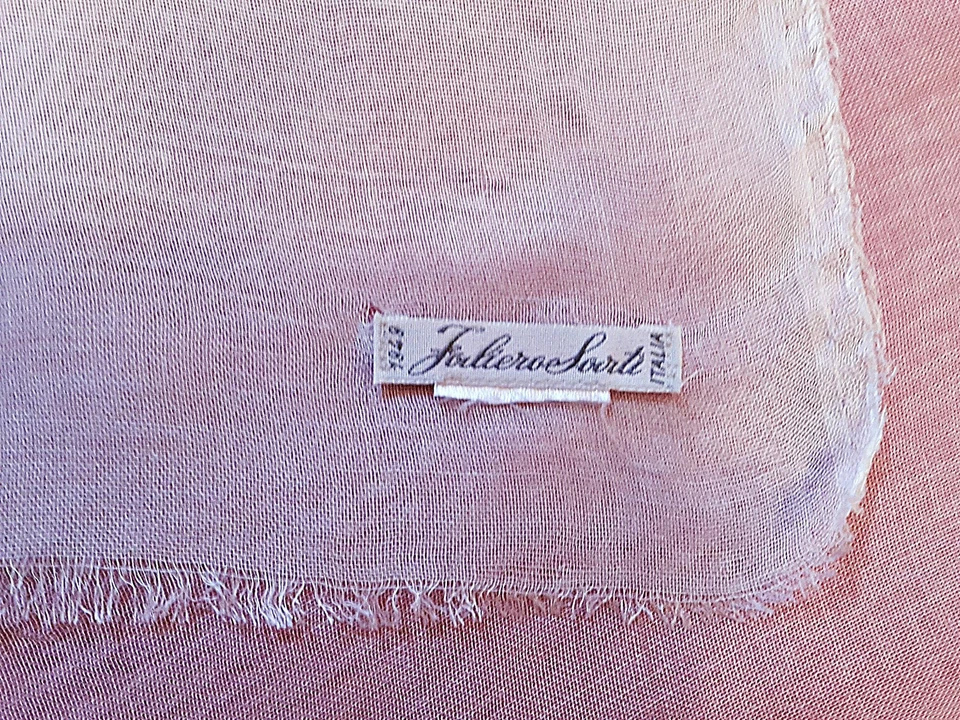 Bufanda cuadrada vintage auténtica Faliero Sarti Ombre rosa mezcla de cachemir 56" Foto 3 de 4
